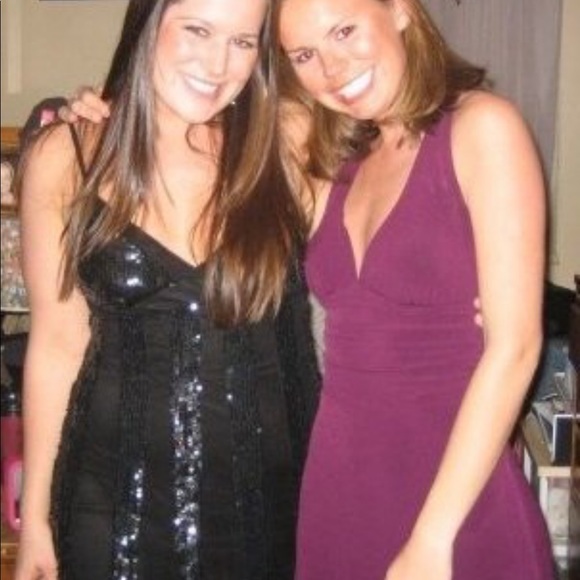 Black sequin dress. Size 6. - Picture 7 of 7